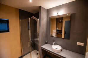 Een douche, een haardroger