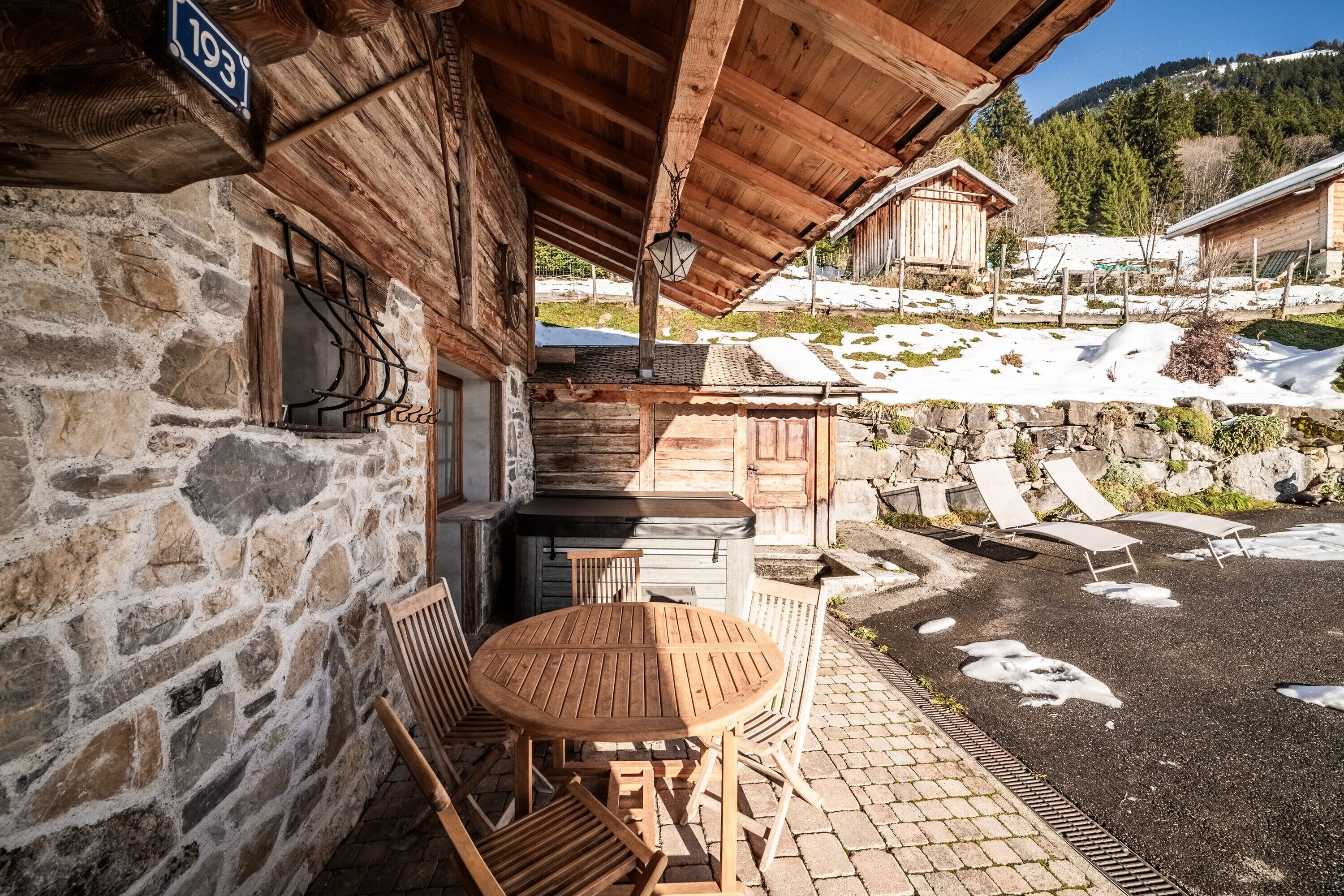 Restauration extérieure