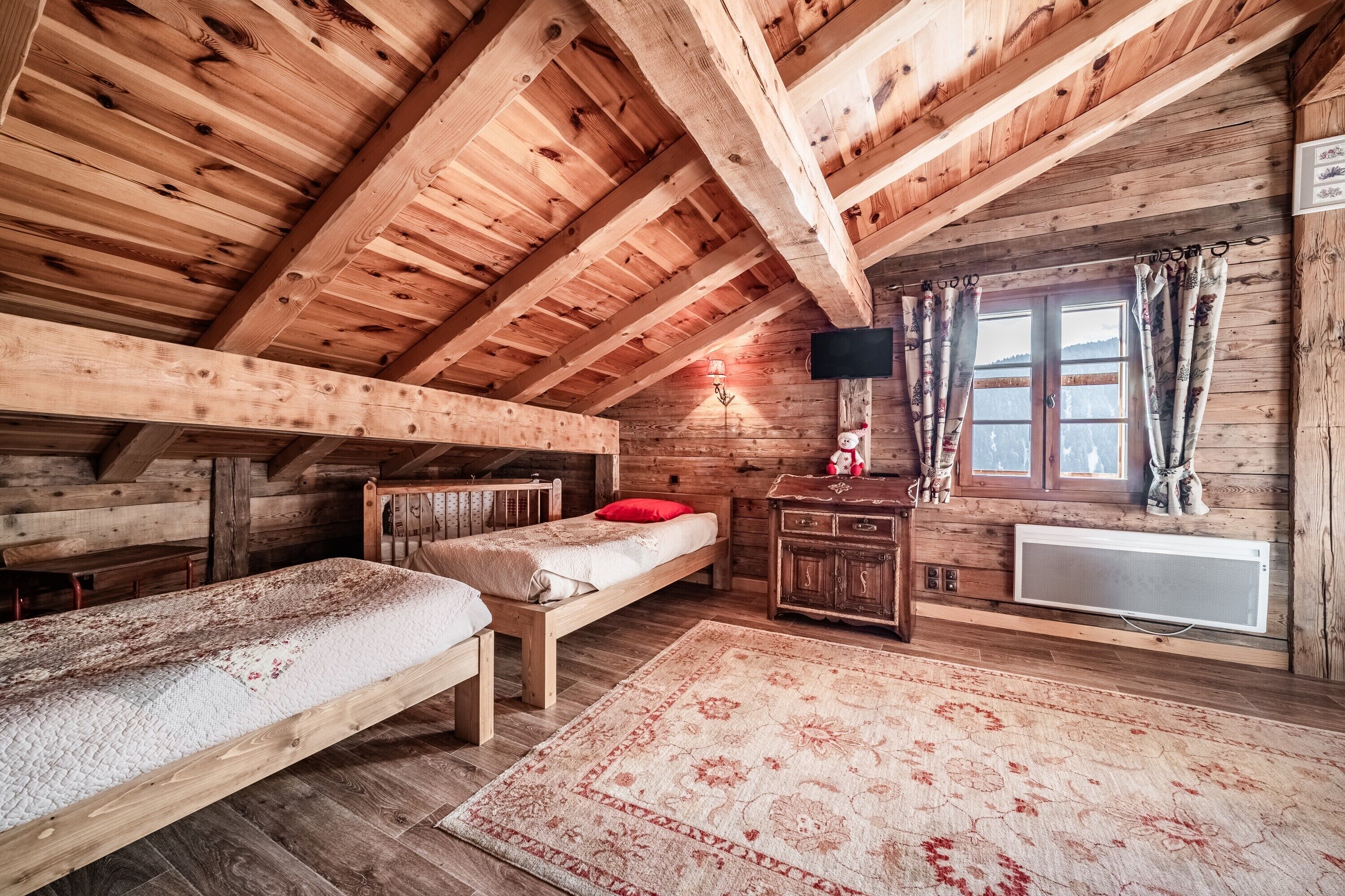 4 chambres, fer et planche à repasser, Wi-Fi