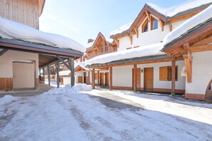 Exterior - Lesetoilesdelaplagne Chalet 17 Apartment with Mountain View and Balcony (La Plagne Tarentaise)