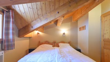 5 bedrooms