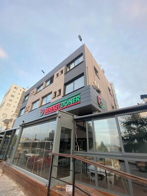 Sınıflandırılmamış resim, 13 üzerinden 2, düğme