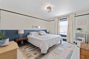4 室のベッドルーム、アイロン / アイロン台、WiFi、ベッドシーツ