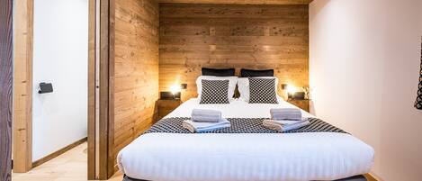 5 soverom, strykejern/-brett og wi-fi (inkludert)