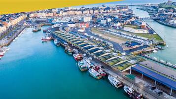 Marina/club náutico