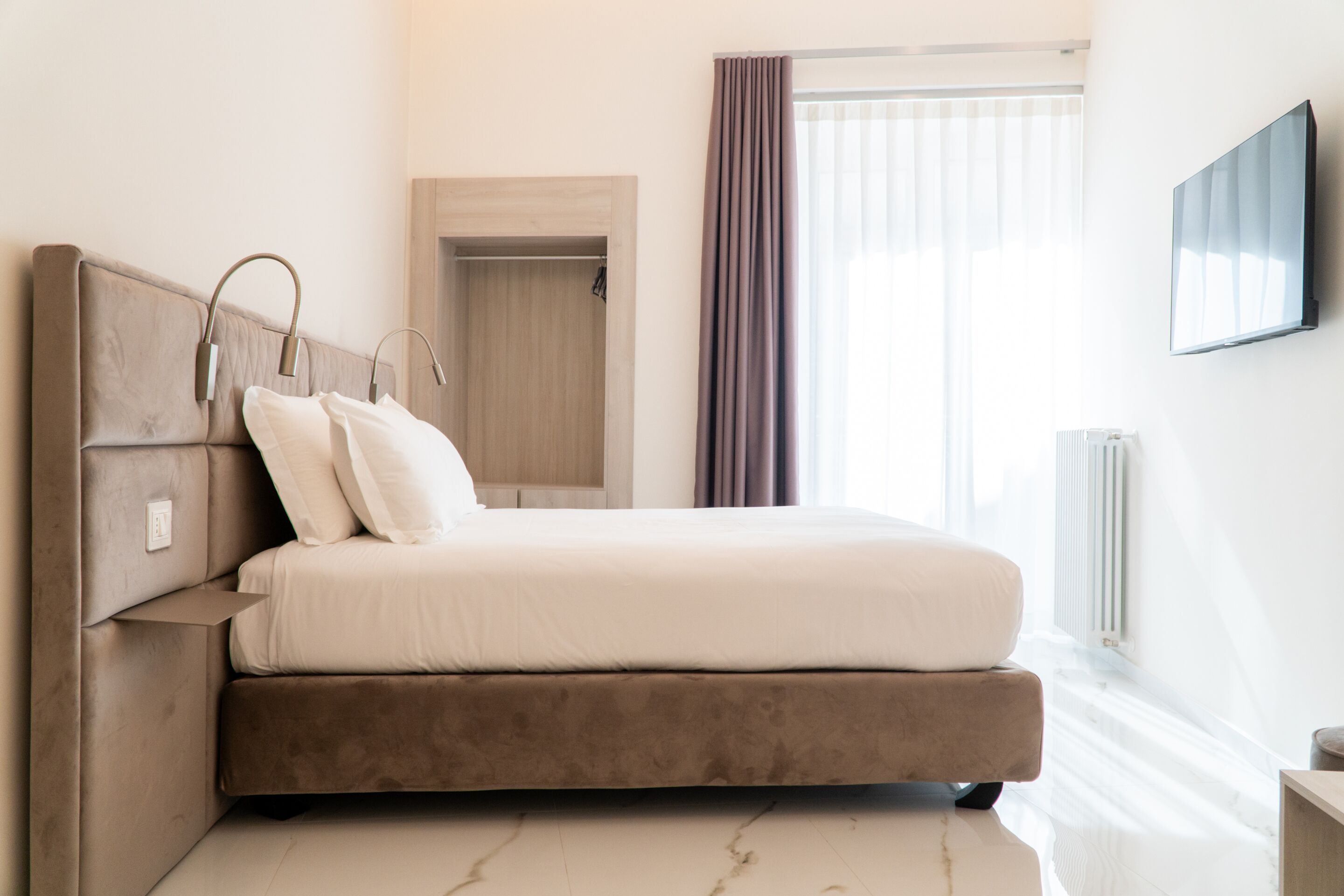 Traditional Double or Twin Room, Ensuite | In-room safe, blackout curtains, soundproofing, free WiFi