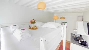 1 slaapkamer, een strijkplank/strijkijzer, reisbedje, wifi