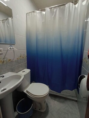 Economy Shared Dormitory, Men only | Shared bathroom