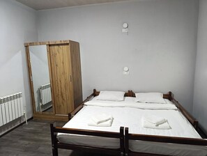 标准双人房, 1 张双人床 | 遮光窗帘、隔音、熨斗/熨板、免费 WiFi