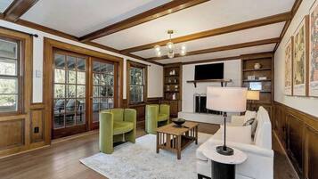 Televisio, työhuone