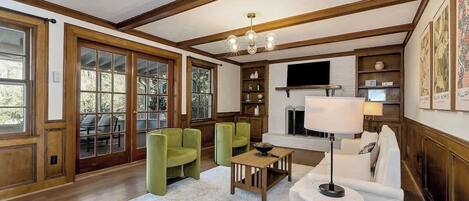 Televisio, työhuone