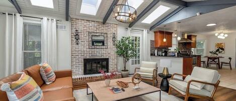 Televisión y oficina