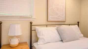 4 bedrooms, iron/ironing board, travel cot, WiFi