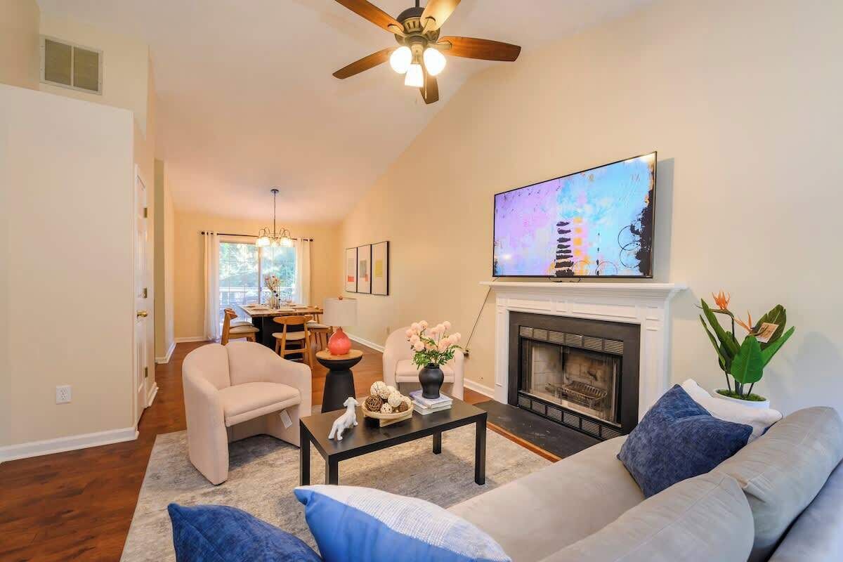 Family Home/near Atl/5beds/3baths/sleep12 - Duluth, GA