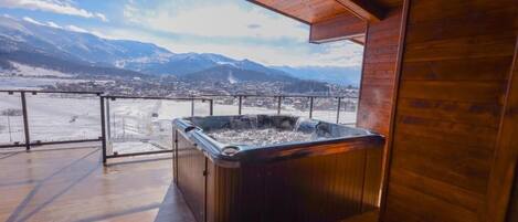 Bañera de hidromasaje exterior