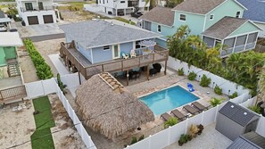 Pool - Coastal Paradise l Pool, Tiki Hut l Close to Beach (Fort Myers Beach)