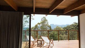 Desk, laptop workspace, free WiFi - Villa Langma (Campos do Jordão)