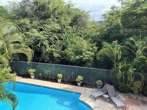 Outdoor pool - Deep blue direct ocean views, 2B2B, Pool, 2 min Snorkel & Magic Sands beach (Kailua-Kona)