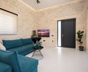 Luxury Villa, Garden View | Living area - PanStel Luxury Villas - pools & jacuzzi (Chania)