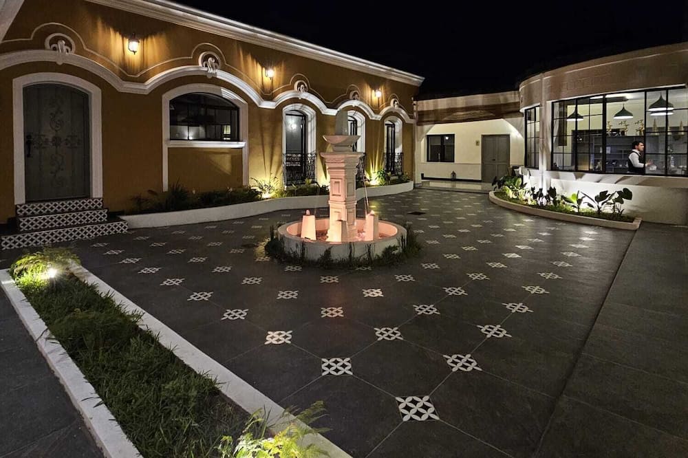Remfort Hotel Antigua