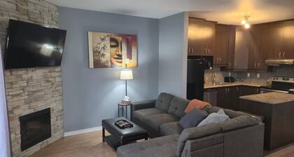 Cozy 2 bedroom condo