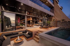 Pool - Top LAXURY Villa Santico 5 bedrooms comes with a chef included for breakfast.... (Puntarenas Province)