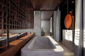 Interior - Top LAXURY Villa Santico 5 bedrooms comes with a chef included for breakfast.... (Puntarenas Province)