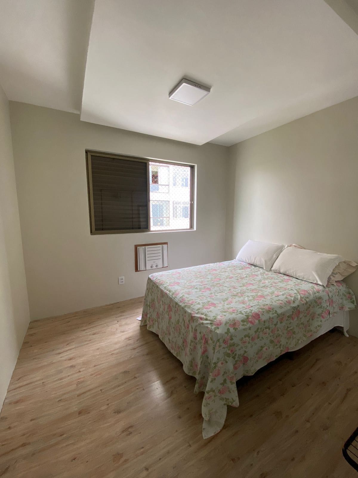 Iron/ironing board, free WiFi