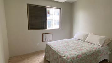 Comfort Apartment, Beach View | Iron/ironing board, free WiFi