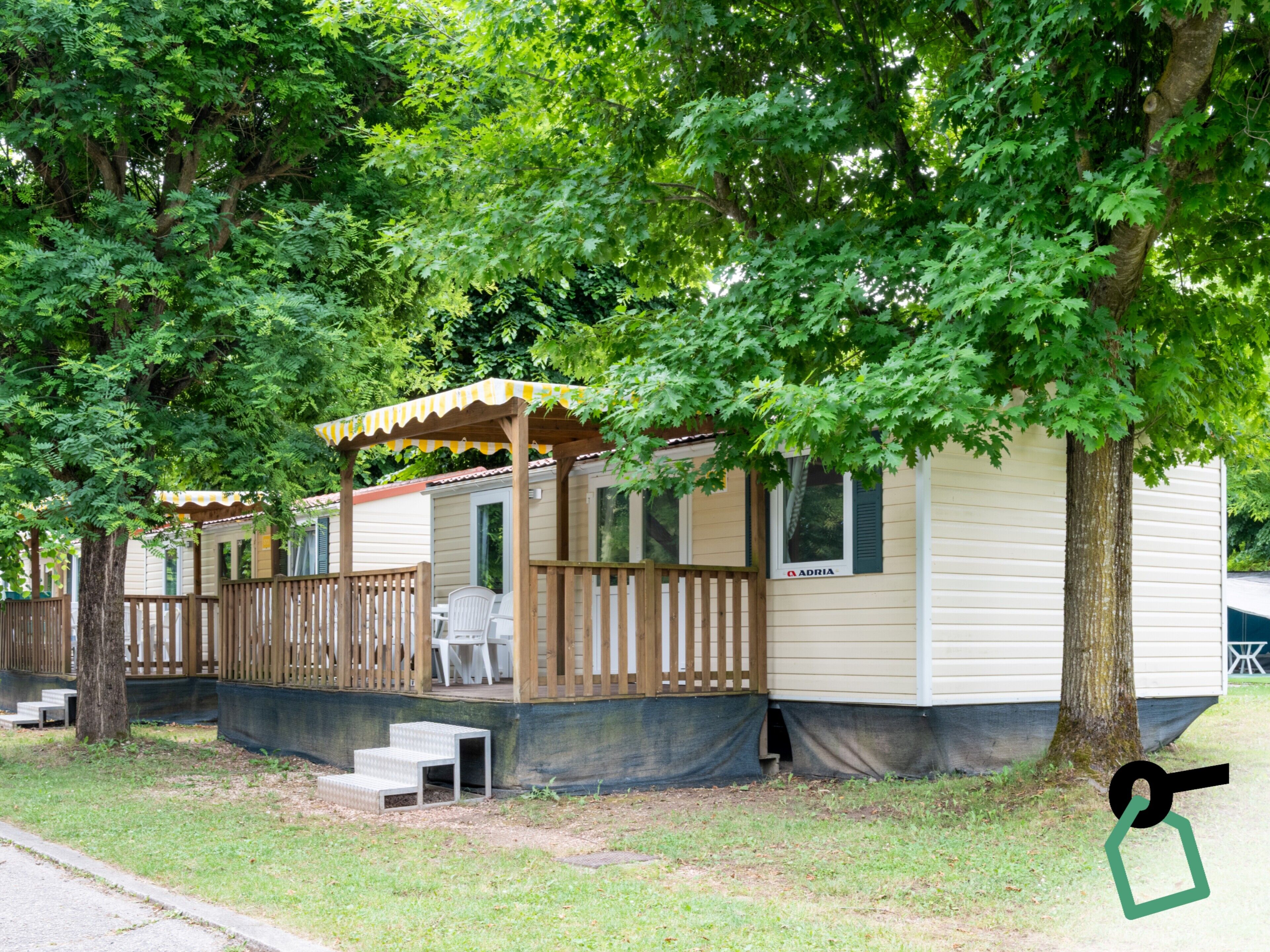 Mobile Home Standard | Draps fournis
