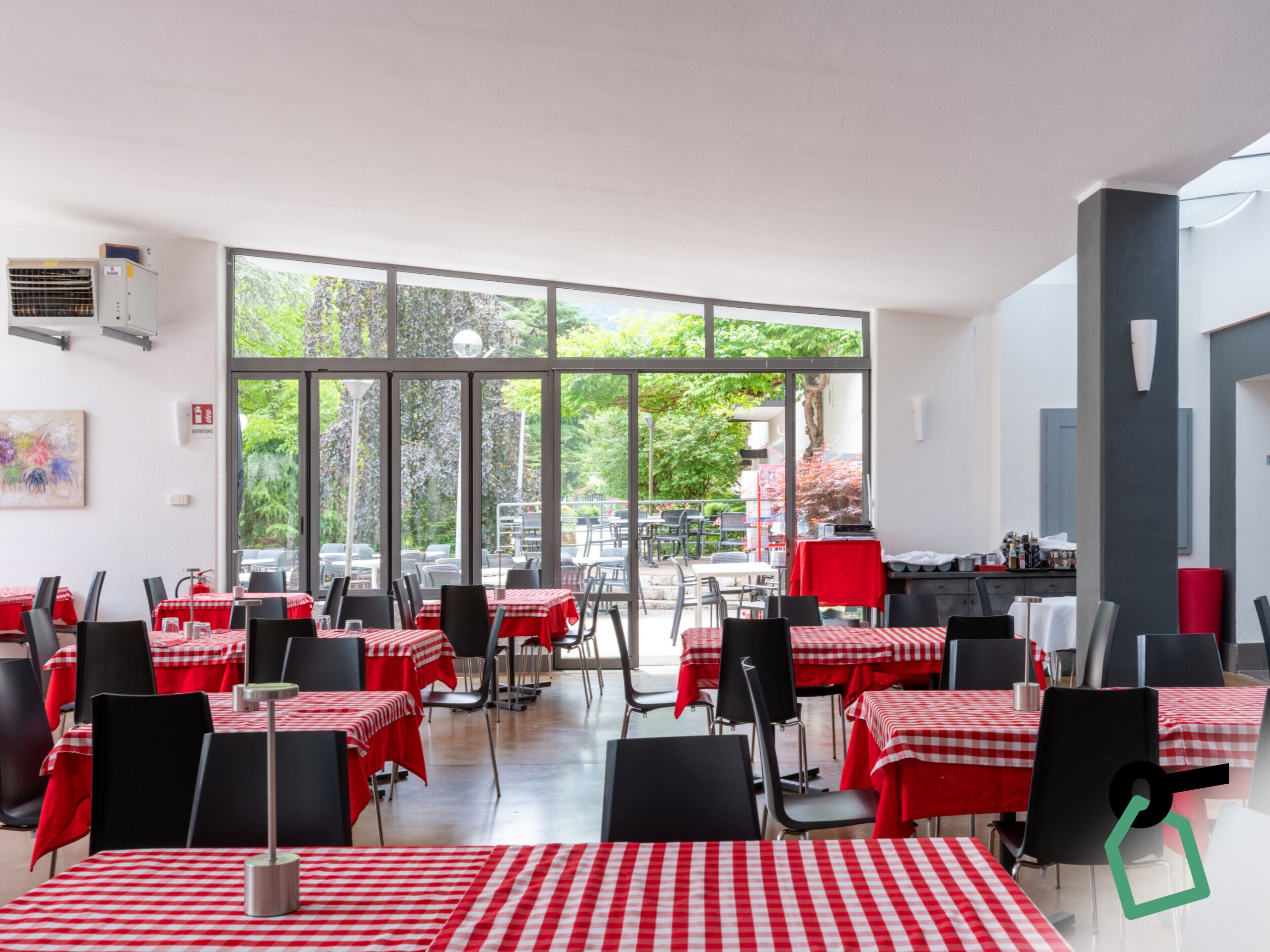 Colazione a buffet inclusa, servita tutte le mattine 