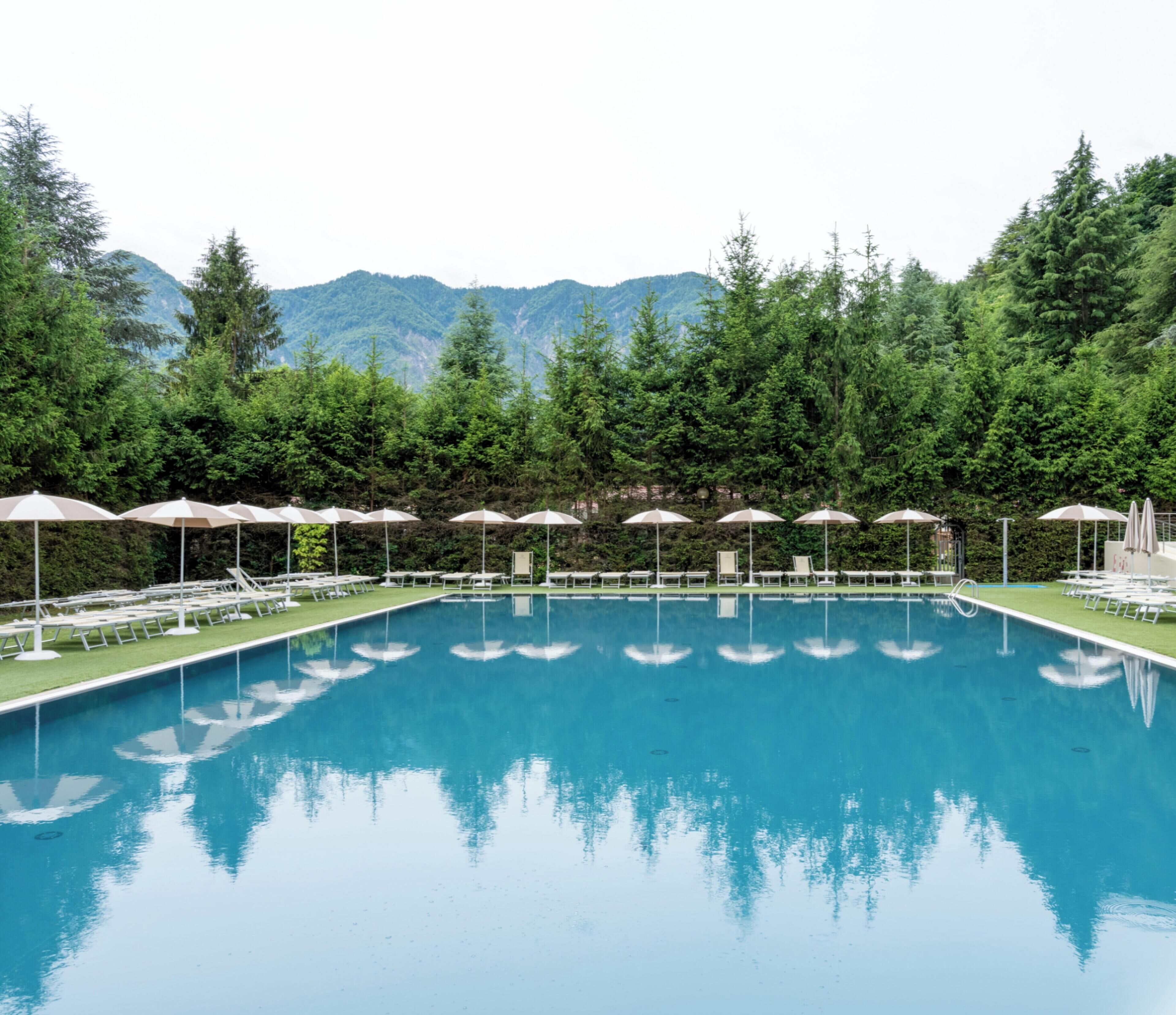 Seasonal outdoor pool
