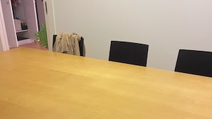 Uklassifisert bilde, 2 av 6, knapp