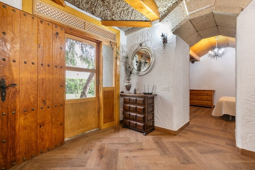 Finca de vacances « Finca Con Piscina En Arafo » avec vue sur la montagne, piscine privée et Wi-Fi