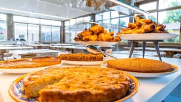 Gratis morgenmadsbuffet hver dag