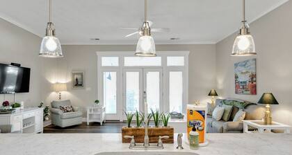 Elegant 4BR/ 3.5BA Beachside Home – Near the Boardwalk