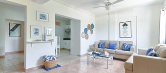 Bright & Stylish Beach Condo in Cap Cana