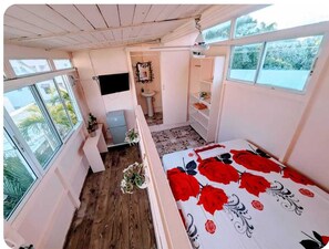 1 habitación, wifi y ropa de cama