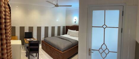 Standard Room | Iron/ironing board, free WiFi