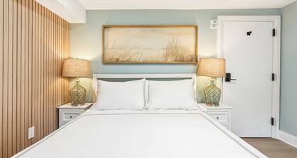The Marilyn Inn