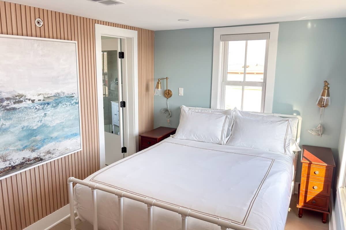 Deluxe Room, 1 Queen Bed, Ocean View
