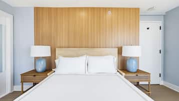 Premium Suite, 1 Queen Bed with Sofa bed, Ocean View | Free WiFi, bed sheets