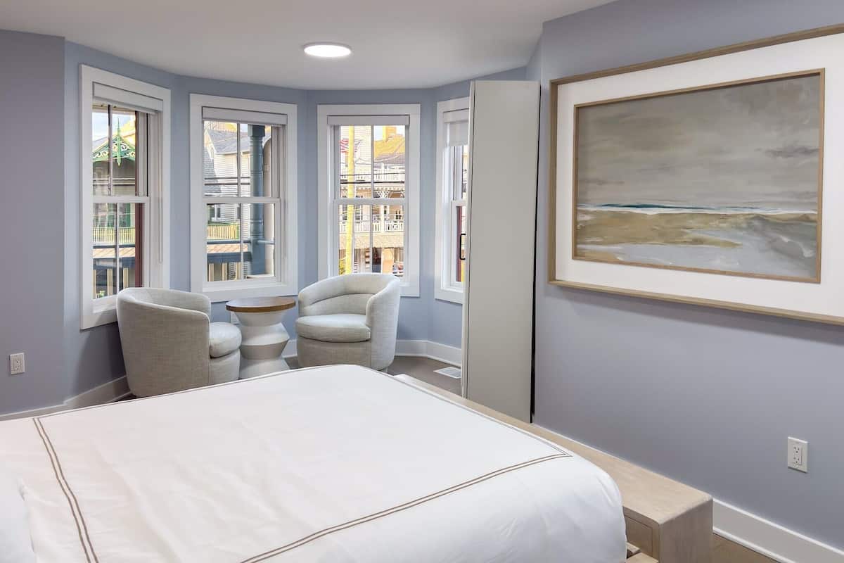 Premium Suite, 1 Queen Bed with Sofa bed, Ocean View