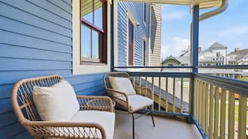 Suite Premier, 1 cama Queen size, vista al patio | Terraza o patio
