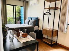 Suite com Cozinha | Quartos à prova de som, Wi-Fi de cortesia