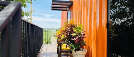 Suite com Varanda | Teras/patio