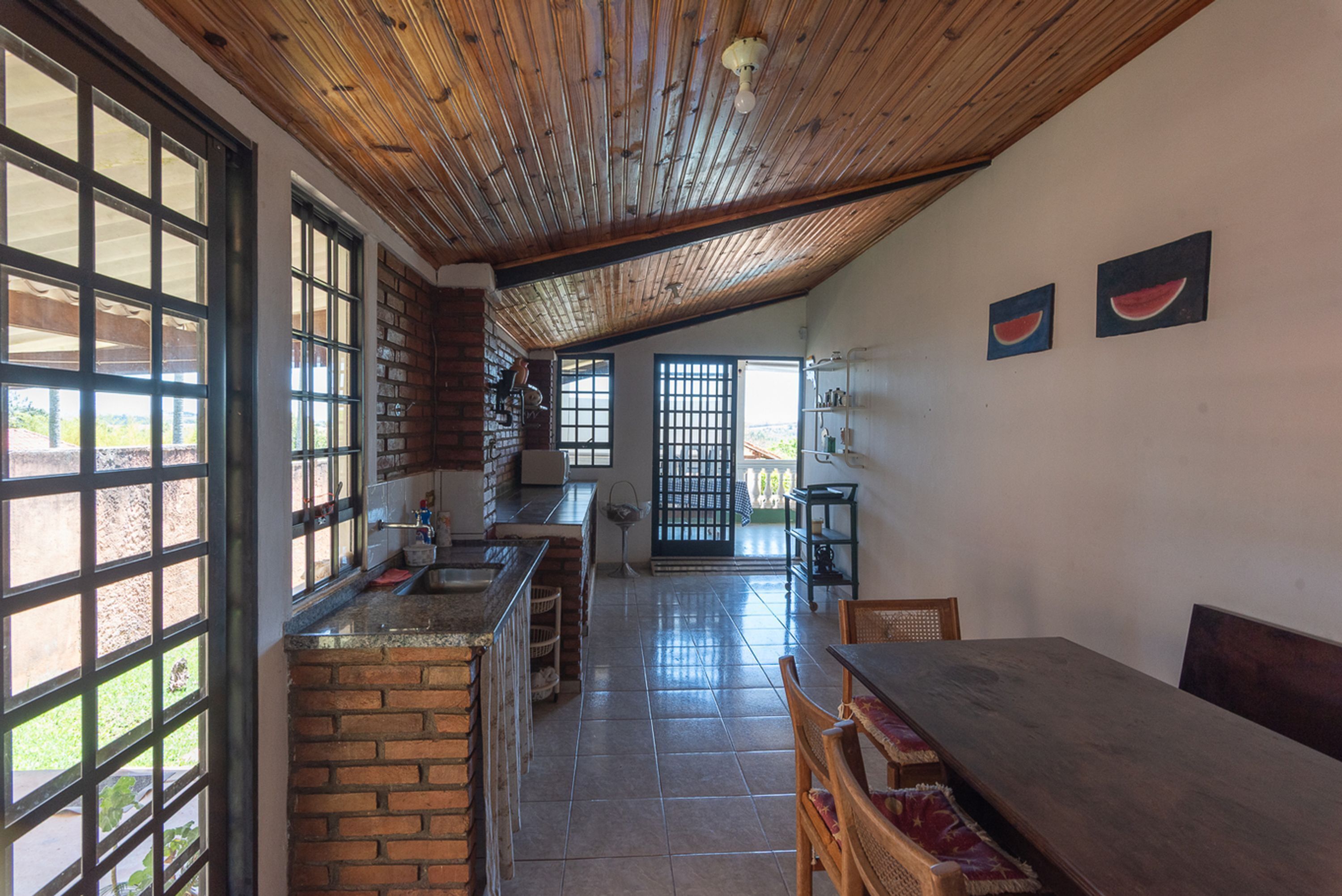 Casa, para fumantes | 3 quartos