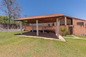 Casa, para fumantes | 3 quartos