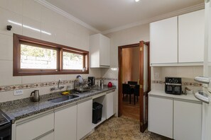 House, Smoking | 5 bedrooms - Casa com Piscina Sal o de Jogos e Churrasqueira (Mairipora)