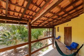 Rumah, Boleh Merokok | 5 kamar tidur